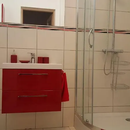 K&p Apartament Metro Gdanski Apartment