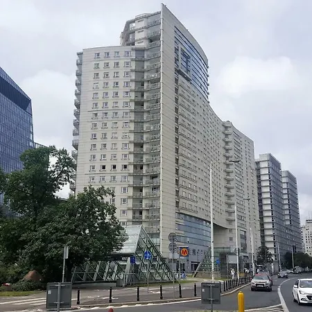 K&p Apartament Metro Gdanski